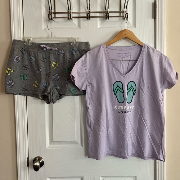 Life Is Good "Simplify" Lavender Pajamas - Picture 2 of 11